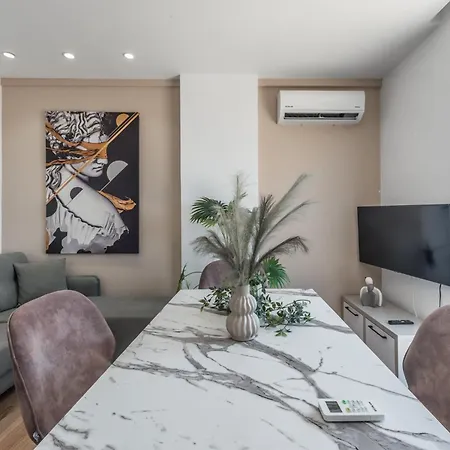 Beachfront Bliss Appartamento Durrës